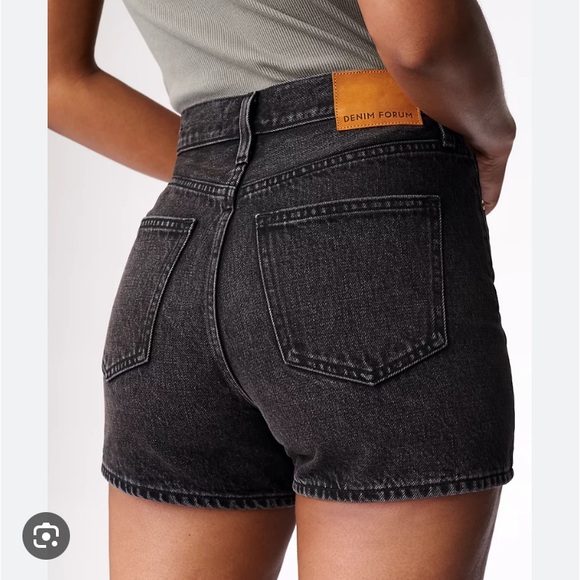 Denim Forum Joni Loose Short - Picture 1 of 5